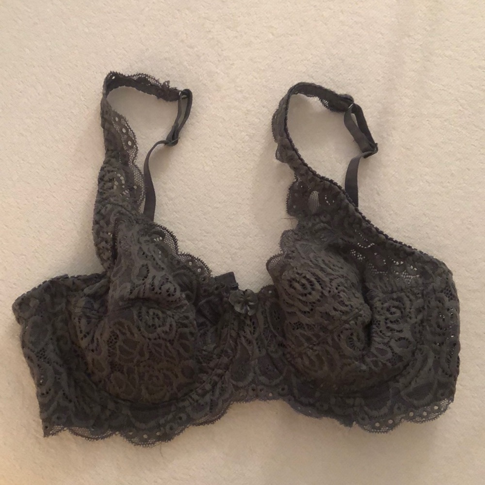 Sexy grey lace bra✨